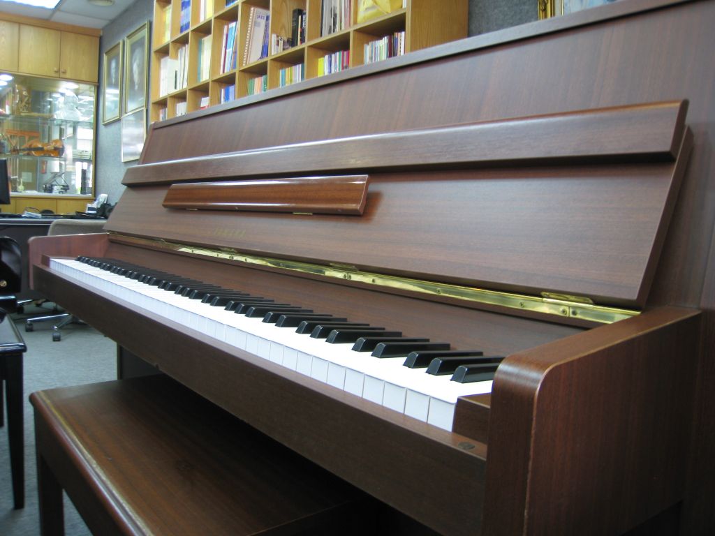 Yamaha LU101